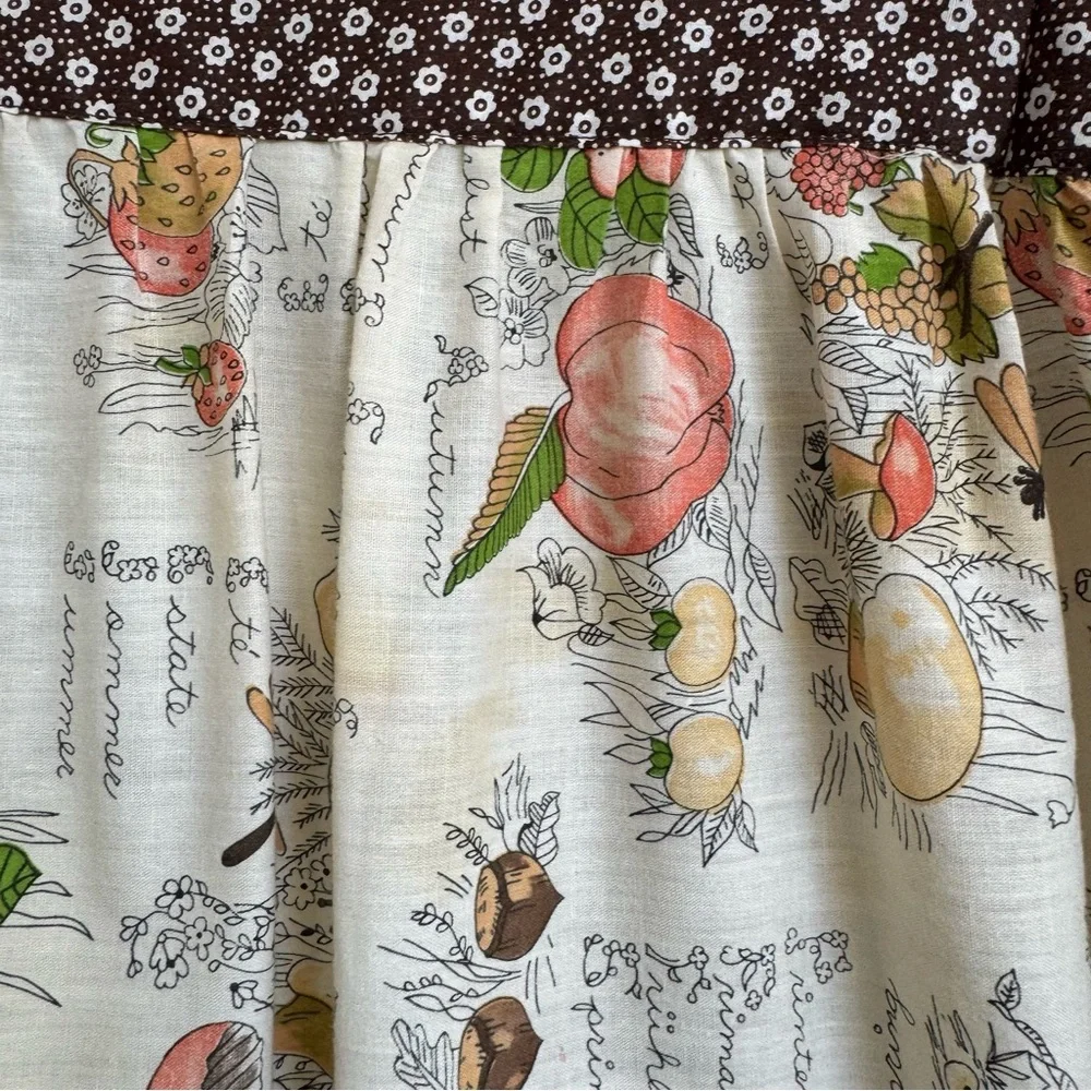 Vintage Floral Fruit Mushroom Print Apron Dress Tie Back Trad Cooking Cottage - Picture 9 of 13